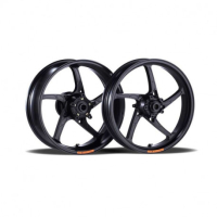 ROUE ARRIERE 17 X 5.5 ALUMINIUM FORGE  POUR VERSION MONOBRAS PIEGA OZ TRIUMPH Sp - Couleur : NOIR BRILLANT
