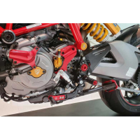 PARE TALON NOIR CNC RACING POUR DUCATI HY 950