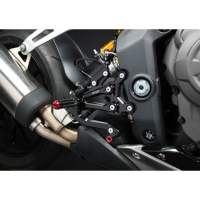 TRIUMPH SPEED TRIPLE 1200 RS COMMANDES RECULEES INVERSEE OU NON - Couleur : SILVER