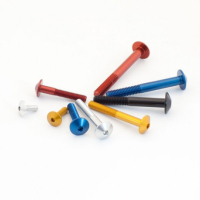 VIS ERGAL TCBEI - Couleur : Rouge, Diamètre : Diamètre M6, Longueur : Longeur 35