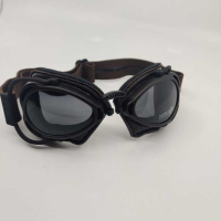 LUNETTES NANNINI HOT ROD - Couleur : Noir - Cuir noir - Surpiqûres orange, Couleur verre : ECRAN Miroir gris