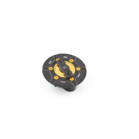BMW TRAPPE A ESSENCE 1-5 DE TOUR EVOTECH - Couleur vis de trappe à essence : OR, Couleur bouchon intérieur de trappe : VERT, Couleur extérieur de trappe : OR 