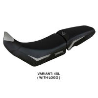 HOUSSE DE SELLE COMPATIBLE TRIUMPH TIGER 900 (20-22) MODÈLE DOVER - Logo : AVEC LOGO, Couleur : BLANC, Type : STANDARD