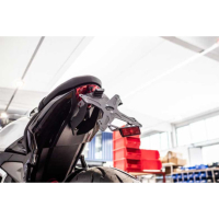 SUPPORT DE PLAQUE EVOTECH DAYTONA 660 