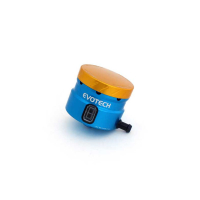 GROS RESERVOIR DE LIQUIDE DE FREIN EVOTECH SORTIE LATERALE - Couleur Corps : Titanium, Couleur bouchon : VERT
