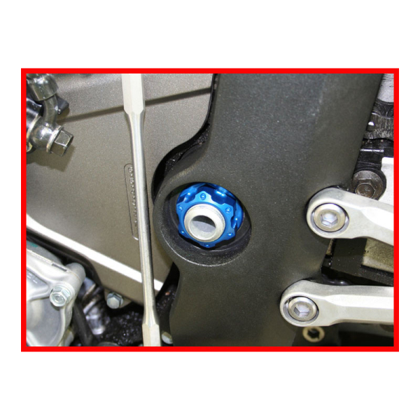 ECROU D AXE DE BRAS OSCILLANT - ROUE ARRIERE - COLONNE EVOTECH - Couleur : Noir Mat