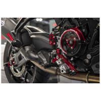 KIT DE REPOSE PIED PASSAGER OU CONDUCTEUR CNC RACING DUCATI / MV AGUSTA - Couleur 1 : NOIR