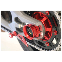 PROTECTION AXE DE ROUE ARRIÈRE CNC RACING DUCATI PANIGALE V2 / STREETFIGHTER V2 - -BB -BR -RB -SB -SR : Noir/Noir