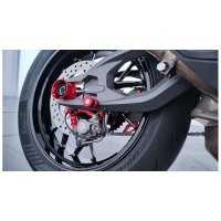 PROTECTION AXE DE ROUE ARRIÈRE CNC RACING DUCATI PANIGALE V2 / STREETFIGHTER V2 - -BB -BR -RB -SB -SR : Rouge/Noir